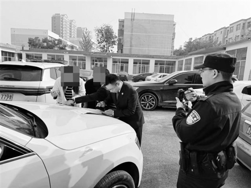 历城法院扎实开展治理欠薪冬季专项行动 通讯员 王站辉 摄